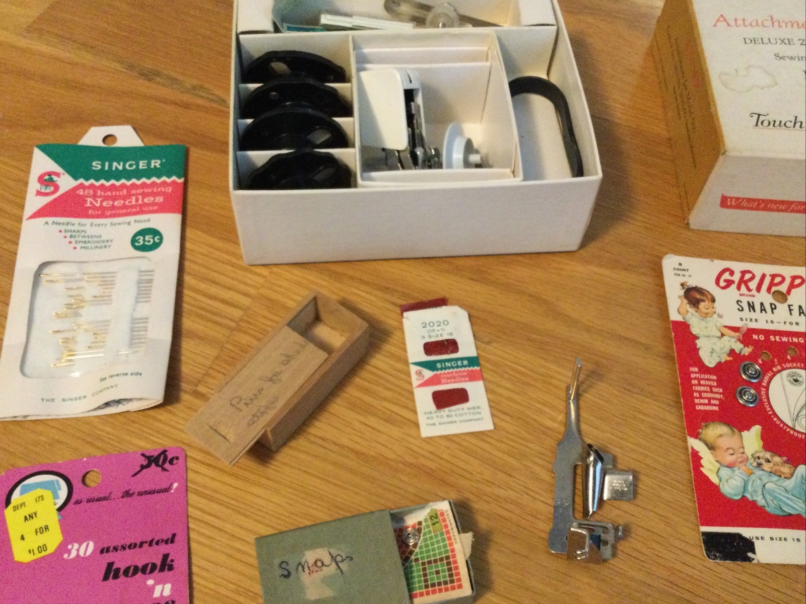 Vintage SINGER Attachments ZigZag ZigZagger Sewing Machine Notions