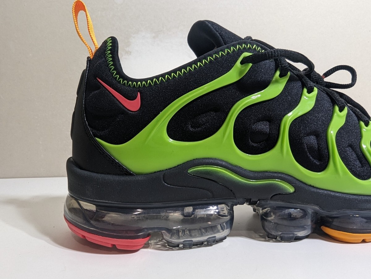 Nike Air Vapormax Plus Mens 10.5 Shoe Black Ember Glow Electric Green CU4884-001 Nike Air Vapormax Plus Mens 10.5 Shoe Black Ember Glow  main image 4