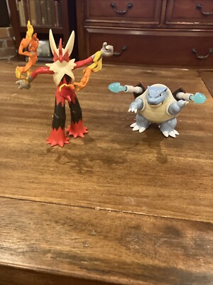 Pokémon Feature Battle 4.5   Blastoise  2019 And 2015 Nintendo Mega Blaziken 6 