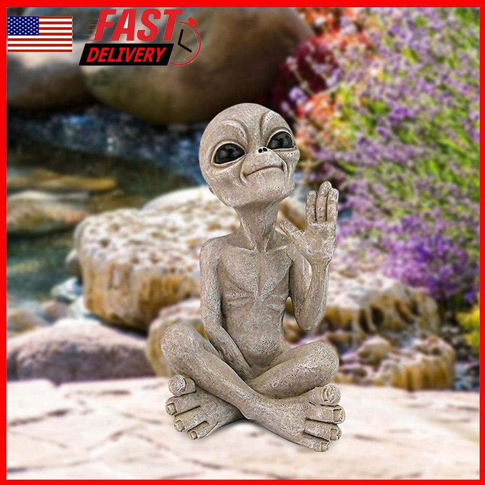 Resin Outer Space Alien Statue Outdoor Garden Figurine Alien 