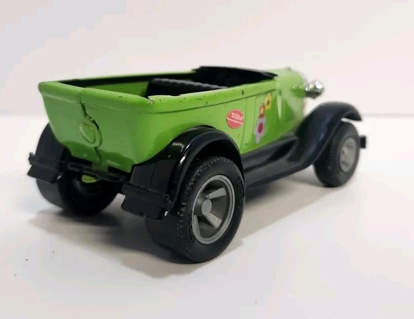 Ford Tonka Stinger Hot Rod modelo A de colección. Coche de juguete verde y negro Foto 4 de 4