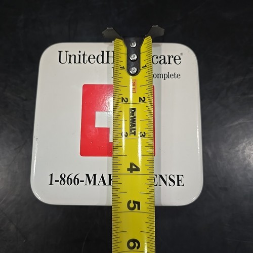Metall Erste Hilfe Koffer Wandhalterung klein 5 Zoll UnitedHealthCare Medicare komplett Vintage - Bild 10 von 11