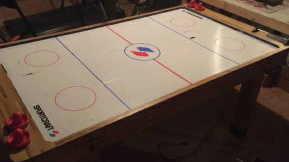 Sportcraft 6ft Turbo Air Hockey Table Local pickup Only - Image 2 of 4