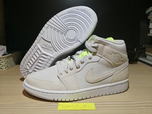 jordan 1 mid vast grey ghost green