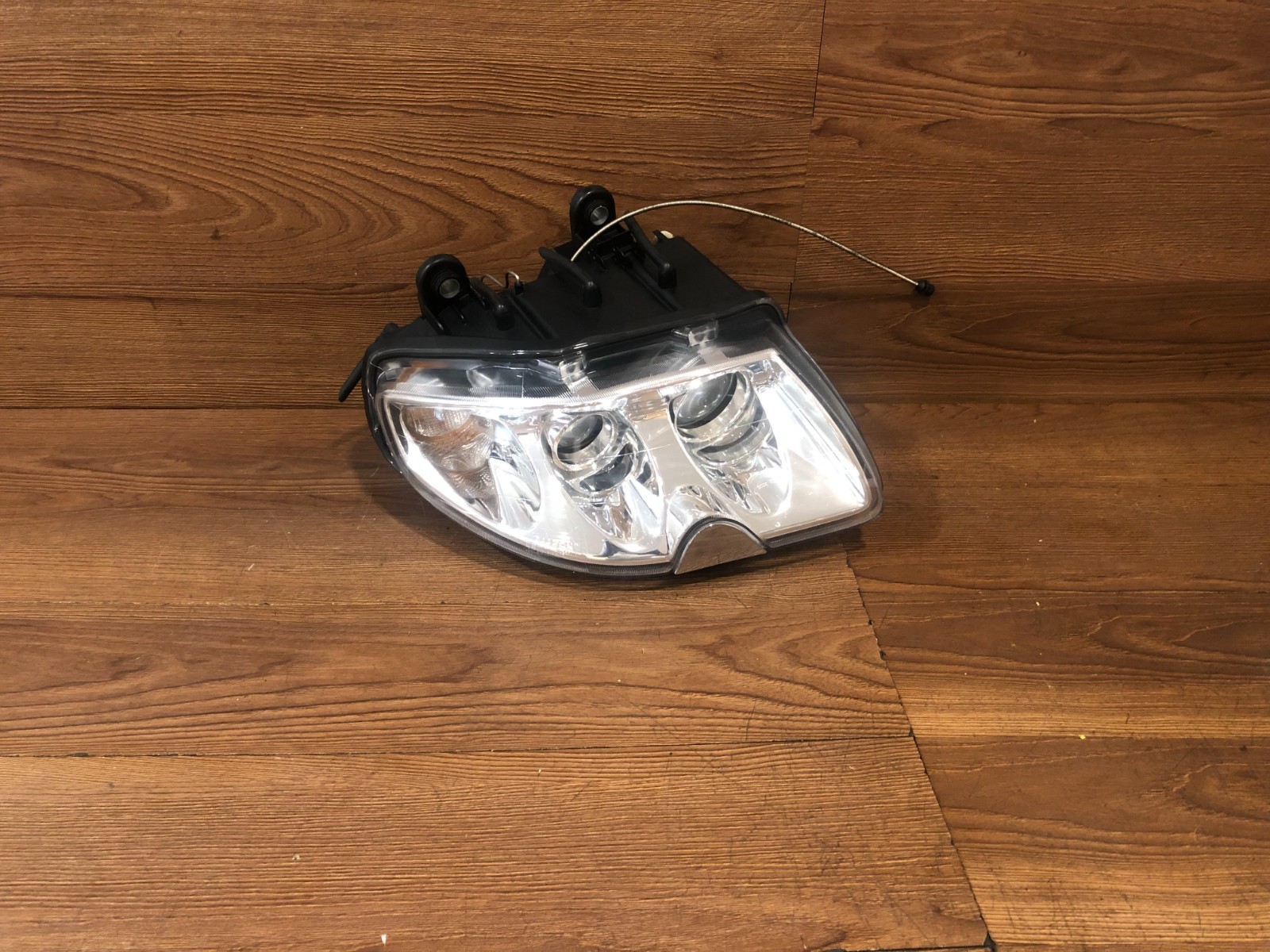 2003-2008 MASERATI QUATTROPORTE M139 FRONT RIGHT HID XENON HEADLIGHT LIGHT OEM