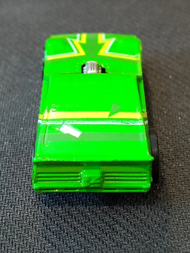Dodge Funny Car Blackwall Malasia 1986 Hot Wheels Screamin' Green de colección como nuevo Foto 4 de 4