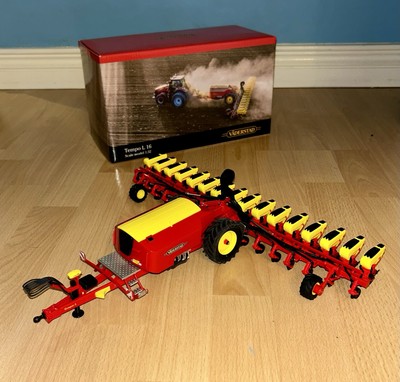 USK Scale Models Vaderstad Tempo L 16 Maßstab 1:32 Bohrmaschine