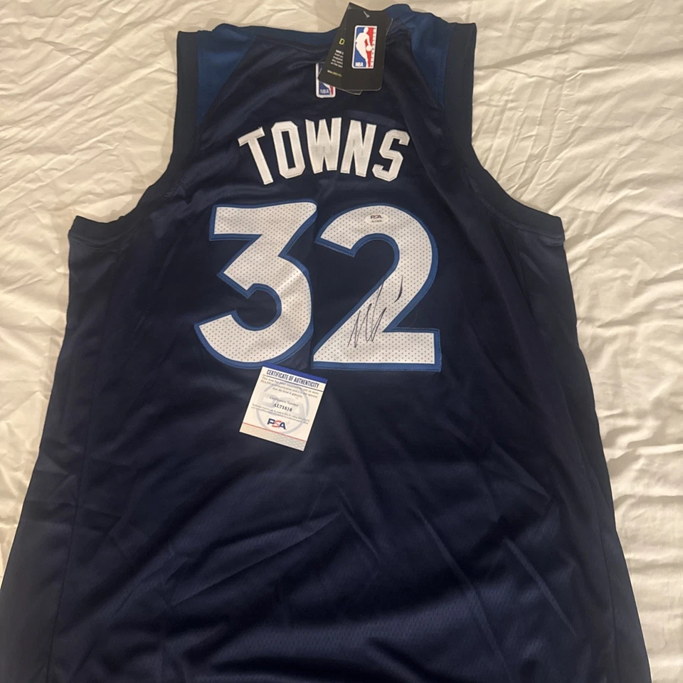 Karl Anthony Towns Signed Autographed Minnesota Timberwolves Jersey PSA Cert - Image 2 of 4