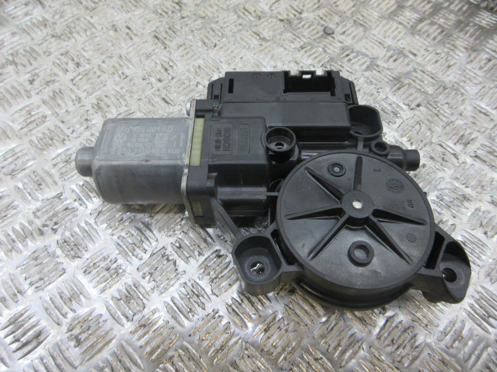 2012 VW POLO 1.2 Match MK5 6R 5DR PASSENGER FRONT WINDOW MOTOR 6R0959801AD