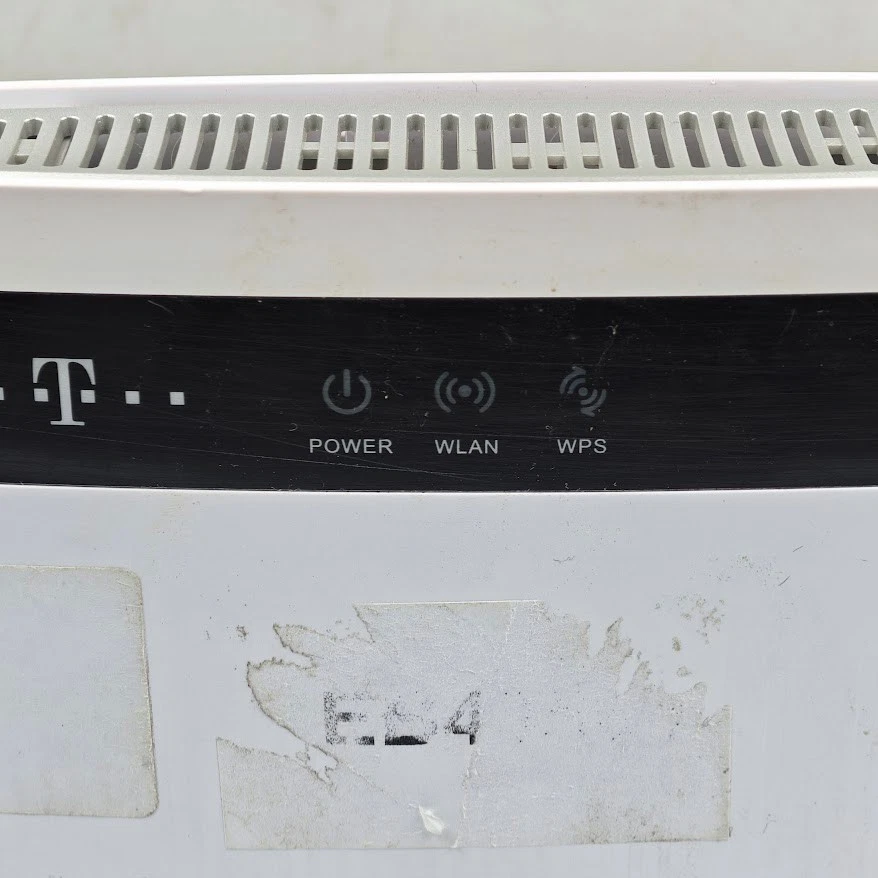 Huawei Speedport LTE II B593s-12 LTE CPE Wireless Router - Image 3 of 4