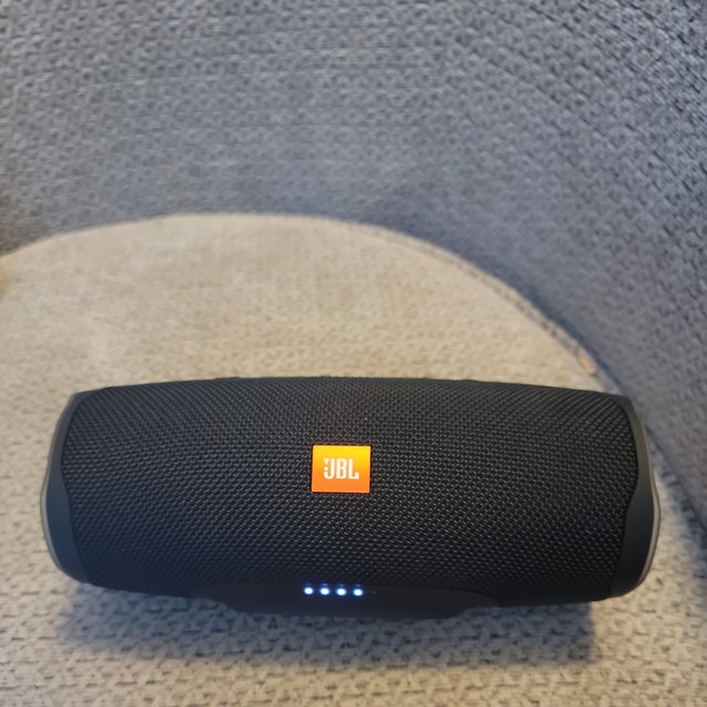 JBL Charge 4 Portable Bluetooth Speaker 