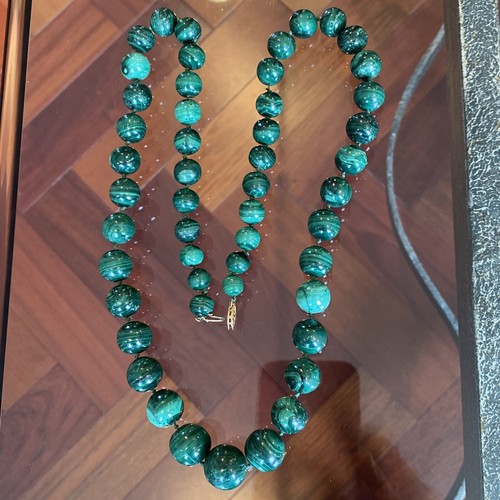 Vintage Hand Turned Malachite Graduated Necklace w/ 14k Yellow Gold Clasp - 26” - Picture 19 of 19