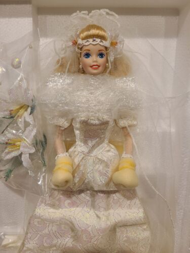 Sternlilie Braut Barbie - Hochzeit Blumen Sammlung 1. in Serie Mattel 19055 - Bild 1 von 5