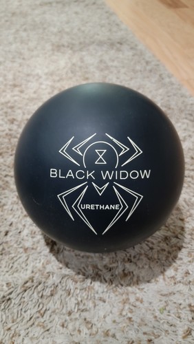 Hammer Black Widow Urethane Black Solid Bowling Ball Overseas | 14 Pounds - Picture 3 of 8