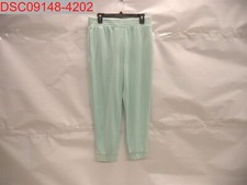 NWT - Wild Fable Women's Mint Green High-Rise Velour Jogger, Size M 195994613098