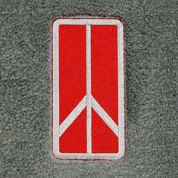 Lloyd Mats Velourtex Oldsmobile Cutlass Front Floor Mats (1978-1999) - Изображение 4 из 4