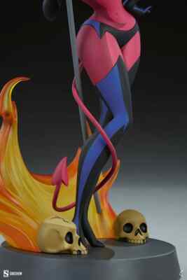 SIDESHOW DEVIL GIRL SOLD OUT 258/750 MADE FACTORY SEALED
