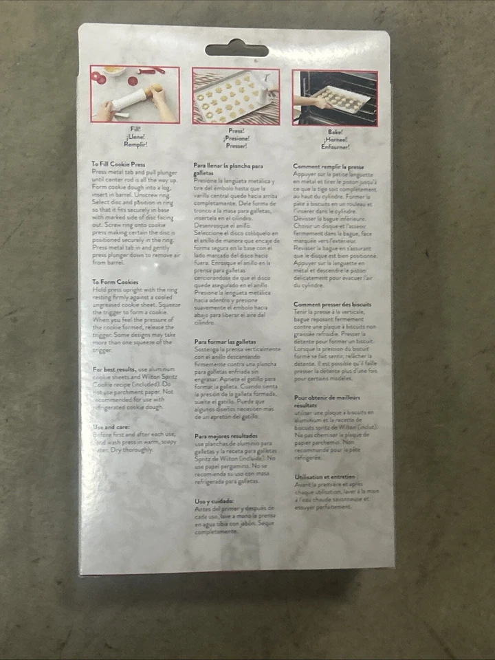 WILTON Cookie Press Box Set Spritz Cookie 12 Discs Complete Baking Cooking Foto 2 de 4