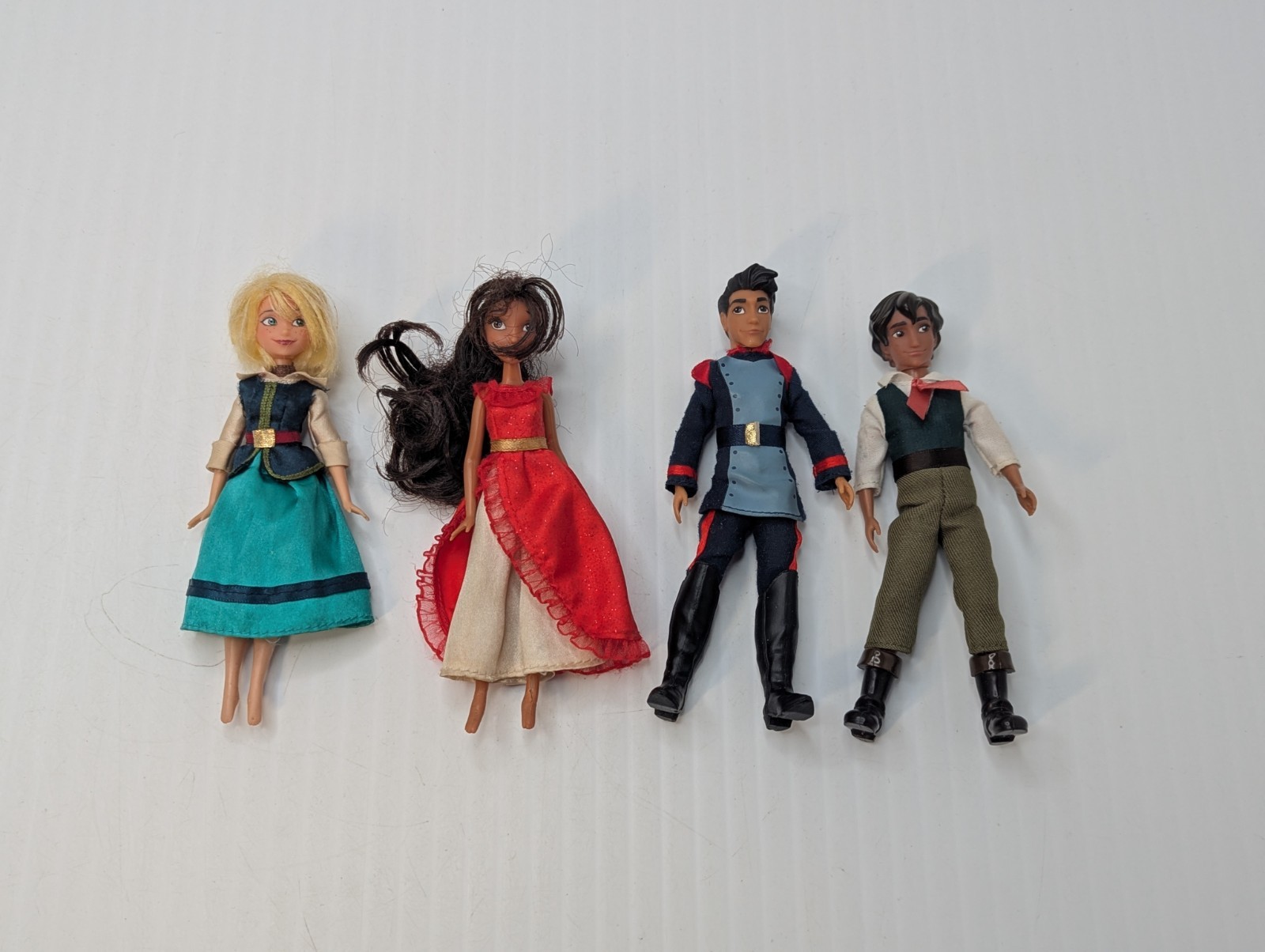 DISNEY STORE ELENA of AVALOR MINI DOLL SET of 4 MATEO ELENA NAOMI & GABE 5.5" 