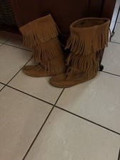 Minnetonka Fringe Boots 3layer Sz 9 Ex Condition