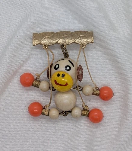 Vtg Rare Painted Animal Dangle Bead Brooch Gold Tone Pin Bakelite? 40's? Jewelry