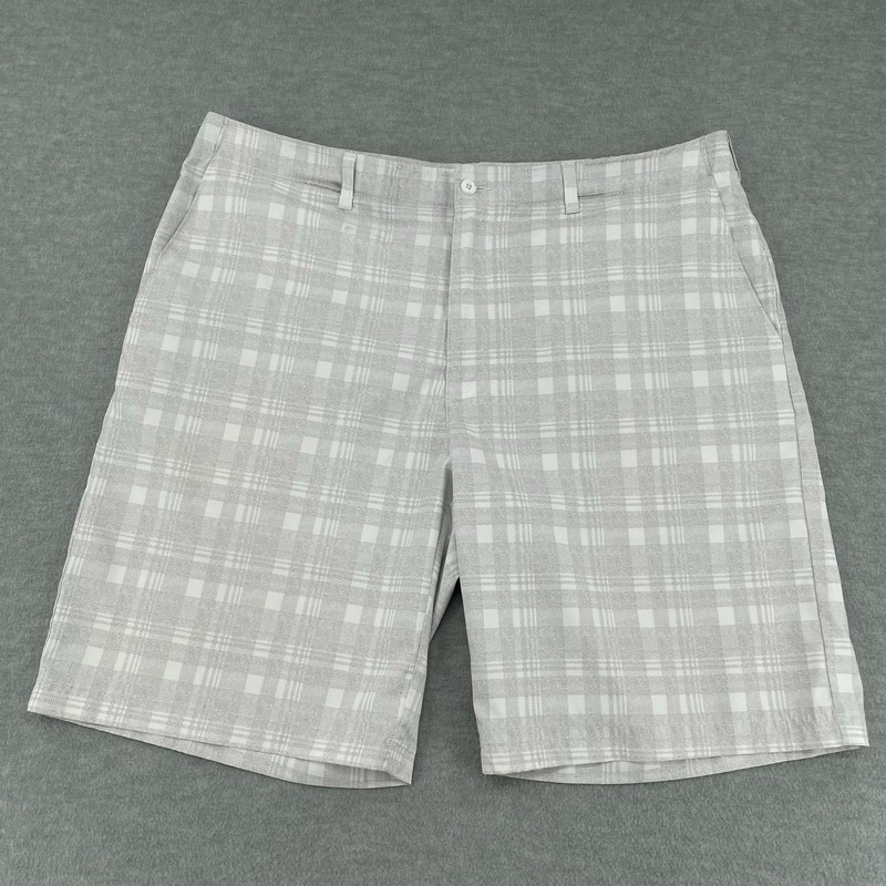 Ben Hogan Golf Shorts Men's Size 40 White Gray Plaid Performance 10in Inseam