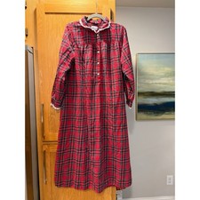 Lanz of Salzburg Red Plaid Flannel Nightgown Lace Trim Long Sleeve Medium