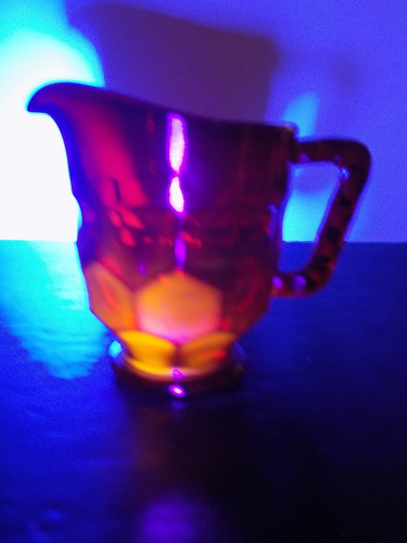 Viking Georgian Honeycomb Ruby Red Creamer Lidded Sugar Set w/ Cadmium Bottoms - Picture 3 of 9