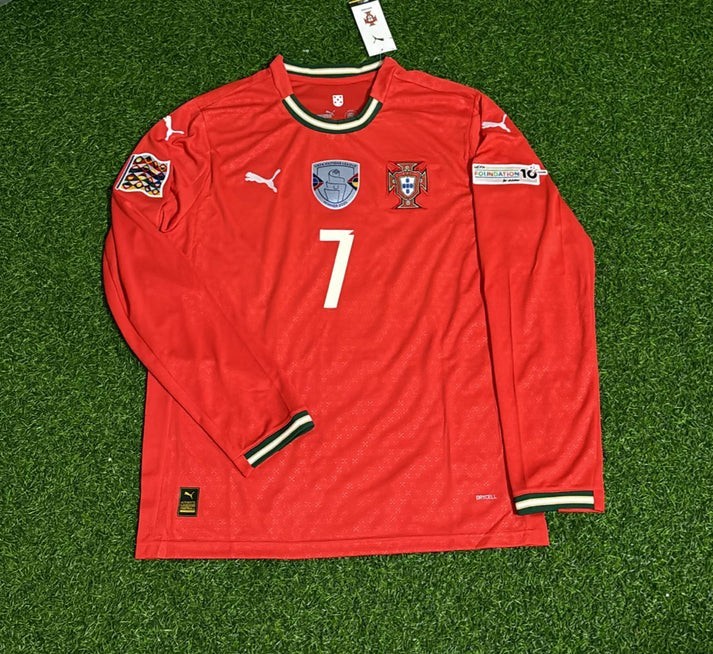 【レア】Portugal RONALDO 7 長袖ユニフォーム L Ronaldo 7 Portugal Jersey Red 2026 Size L Retro Football Home LS