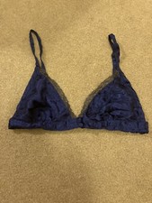 Vintage Victoria  s Secret GOLD Label Blue Front Close Lace Bralette Size Small