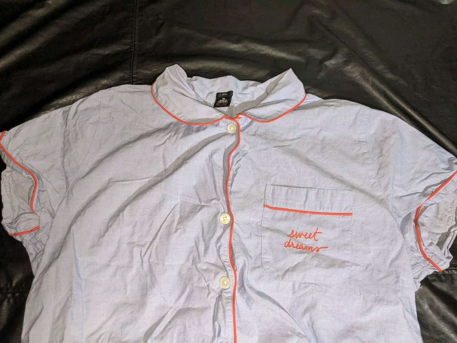 Picture 5 of 24
