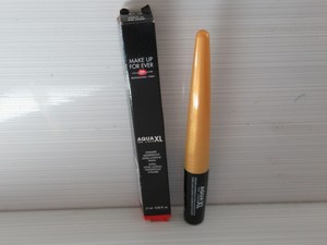 eyeliner