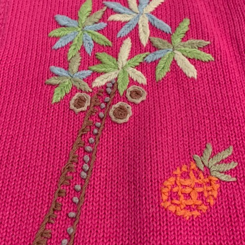 BellePointe Pink Vest with Embroidery Palm Trees Size Large - Picture 11 of 13