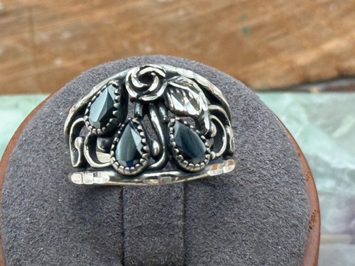 Vintage Southwestern Sterling Hematite Feather Unique Ring sz 8--1363.25 - Picture 2 of 5