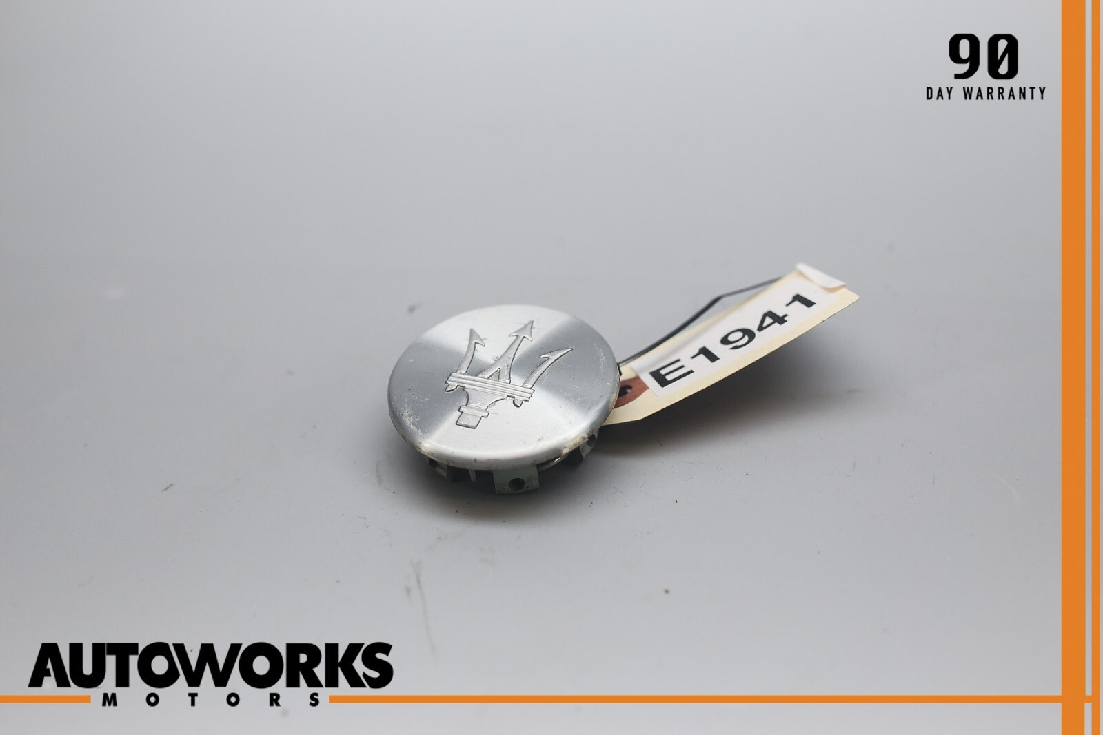 03-18 Maserati GranTurismo Quattroporte M139 Wheel Centre Cap Silver OEM