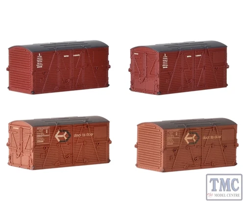 379-393 Graham Farish N BR Bauxite (x2) & Type BD Containers BR Crimson (x2)