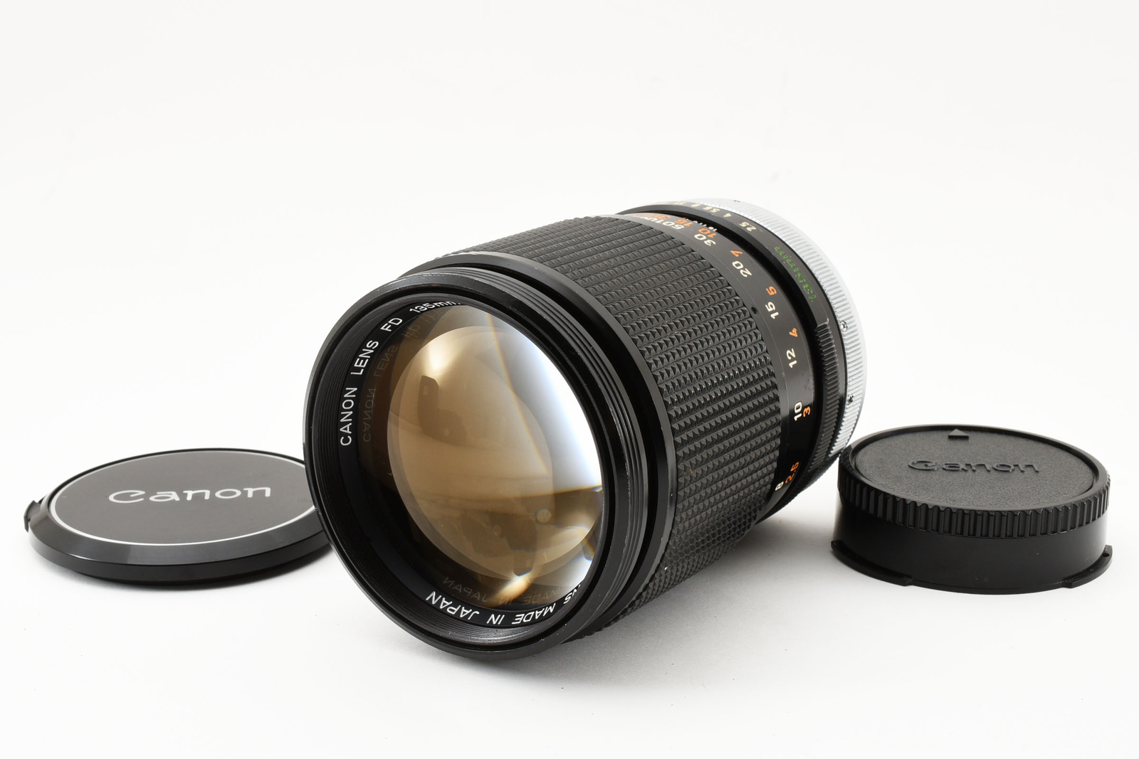 Canon FD 135mm f/2.5 Manual Focus Telephoto Lens Near Mint from Japan