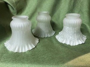 Lot 3 Vintage Frosted Ruffled Gl Lamp Light Shade Tulip Image Is Loading Lot 3 Vintage Frosted Ruffled Gl Lamp Light