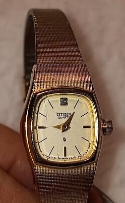 Citizen QQ 3220-890752 Diamond Gold Tone Quartz Analog