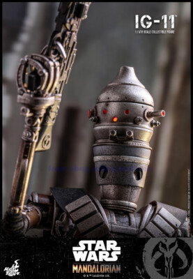 HotToys TMS008 The Mandalorian IG-11 Robot Action Figure In Stock