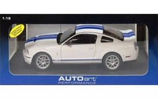 AutoArt 1/18 Ford Shelby Cobra GT500 Concept White Blue Diecast Model Car Used