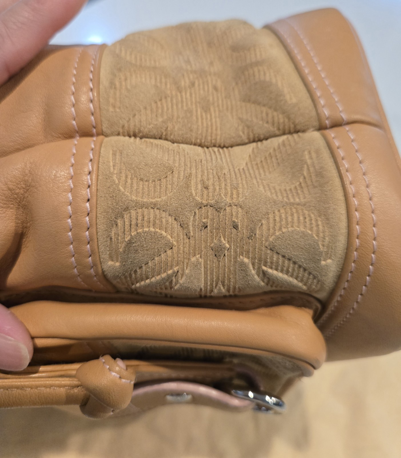 LOEWE Suede & Lambskin Leather Combi Anagram Hand… - image 8