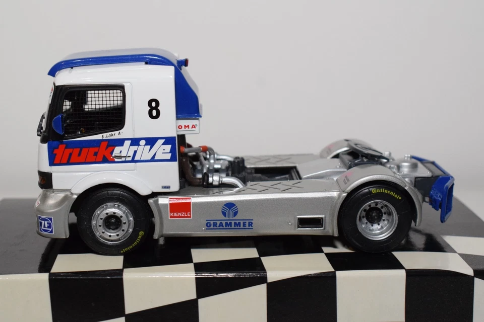 B81 1:43 MINICHAMPS 439 980308 MERCEDES-BENZ RACING TRUCK TEAM M-RACING MIB - Photo 3/4