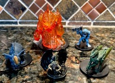 Lot Of 5 Large D D Dungeons  Dragons Figures 2004  2006