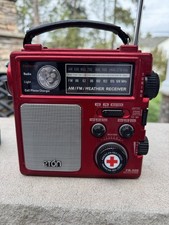 Eton FR300 Emergency Crank AM/FM/NOAA Radio W/ Box, Case, All Papers, AC Adapter