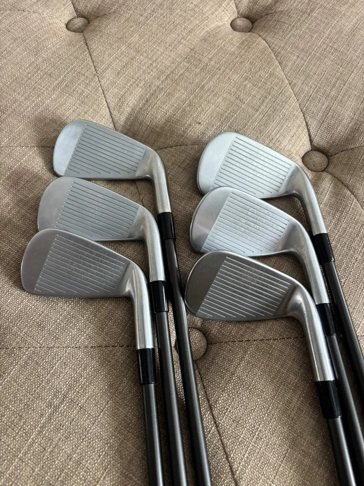 Taylormade 2019 P790 Iron Set 5-PW Recoil ES 780 F4 Stiff Flex Lefty +1/4″ NICE - Image 2 of 4