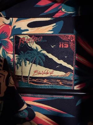 Retro Bliss Vector V2 Men's Hawaiian Floral Short Sleeve Button-Up Shirt