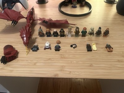 LEGO The Hobbit Minifigures & Smaug Dragon Collectible Lot