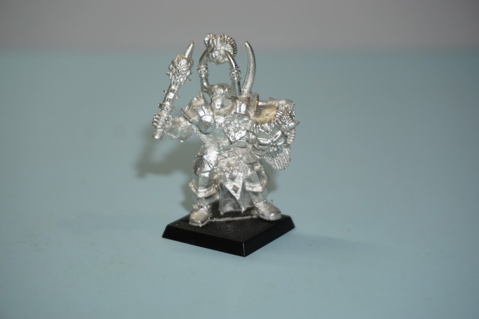 1989 GUERRIER CHAOS Champion 02190 Citadelle Warhammer Métal Épée Et OS