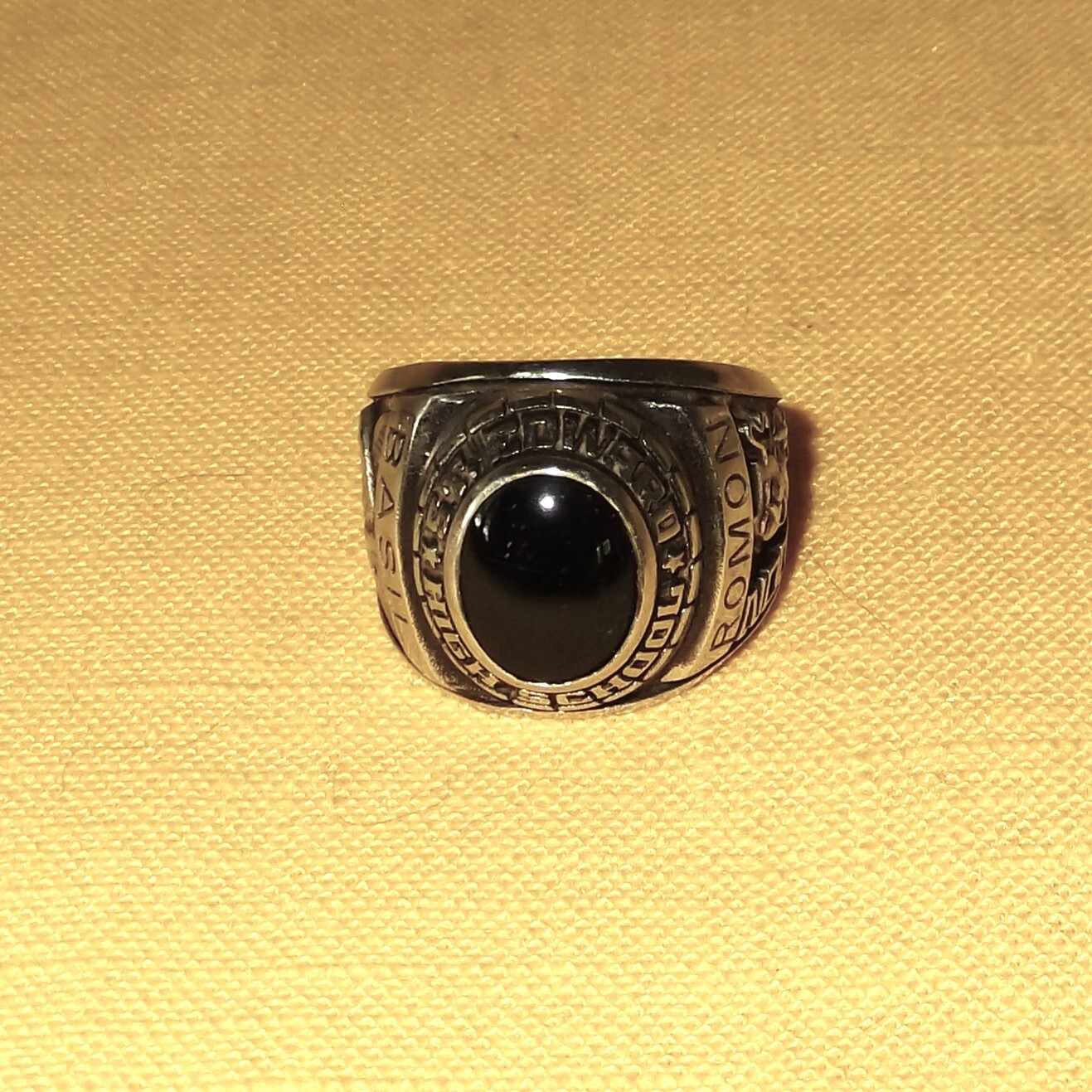 St. EDWARD HIGH SCHOOL 2000 HERIFF JONES ULTRIUM HJULT CLASS RING Sz8